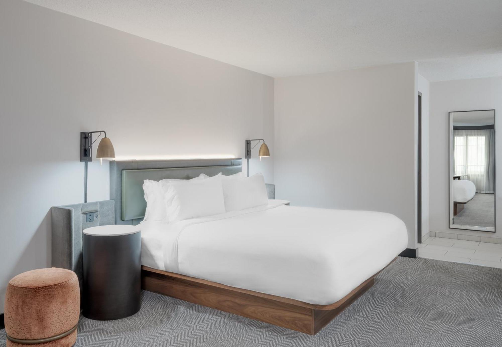 Crowne Plaza Indianapolis-Dwtn-Union Stn By Ihg Hotel Ngoại thất bức ảnh